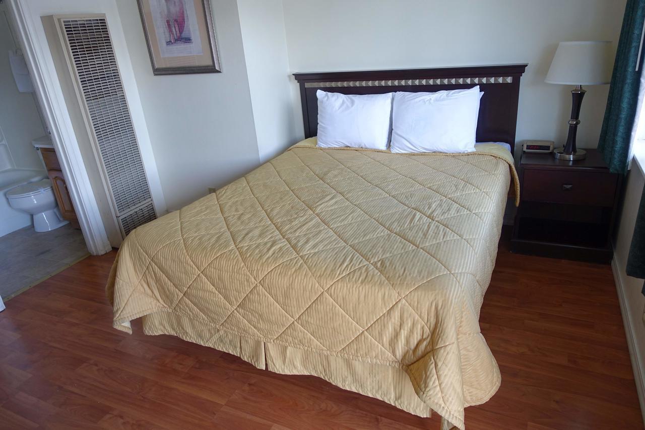 Discovery Inn - ยูเรกา ภายนอก รูปภาพ